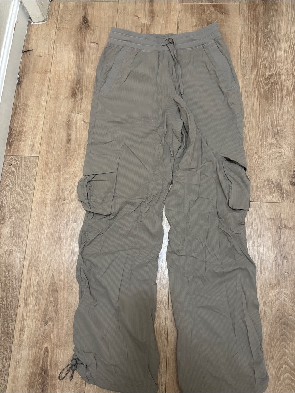 Lululemon dance studio Cargo Drawstring Pants - Taupe